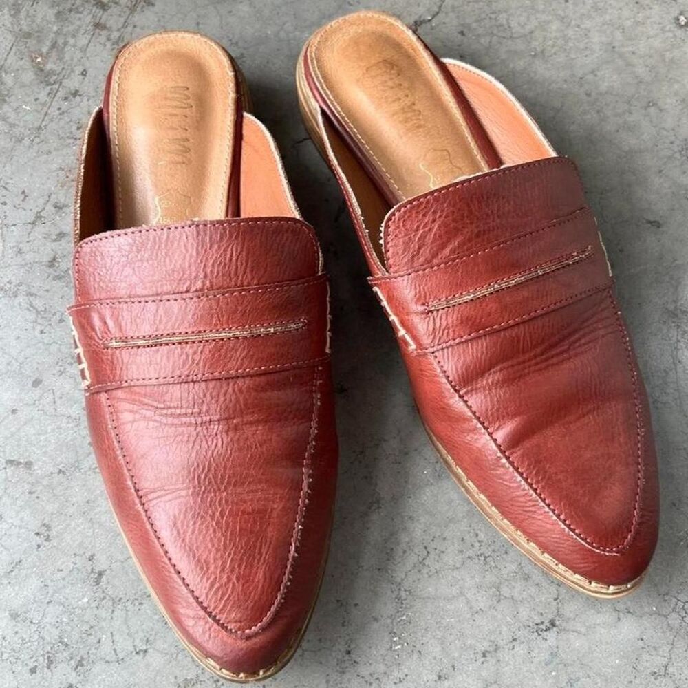 Mi.iM Rust Brown Leather Pointed Toe Mules Slip On Flat Backless Slides Womens 8